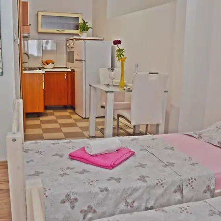 Apartman House