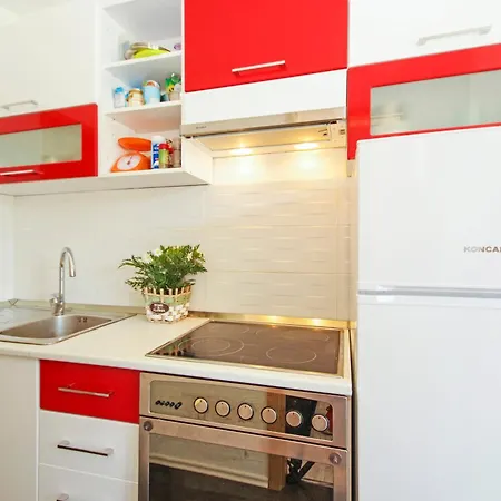 House * Split