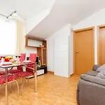 House Apartment Split